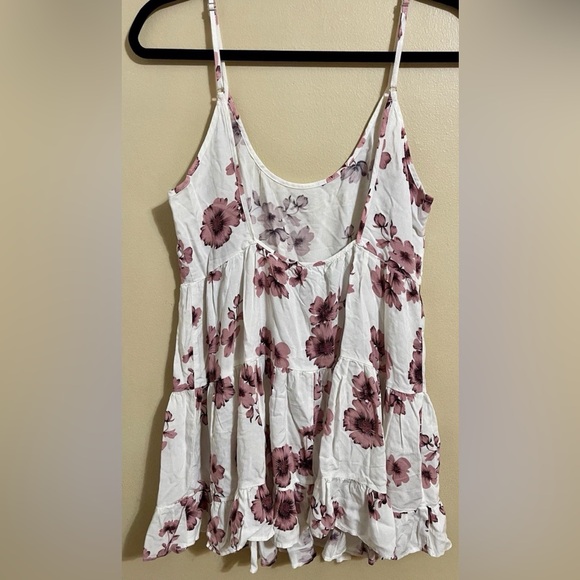 Brandy Melville Jada Floral Print open back dress One Size Mini Dress - Picture 2 of 4